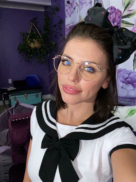 adriana chechik leaked